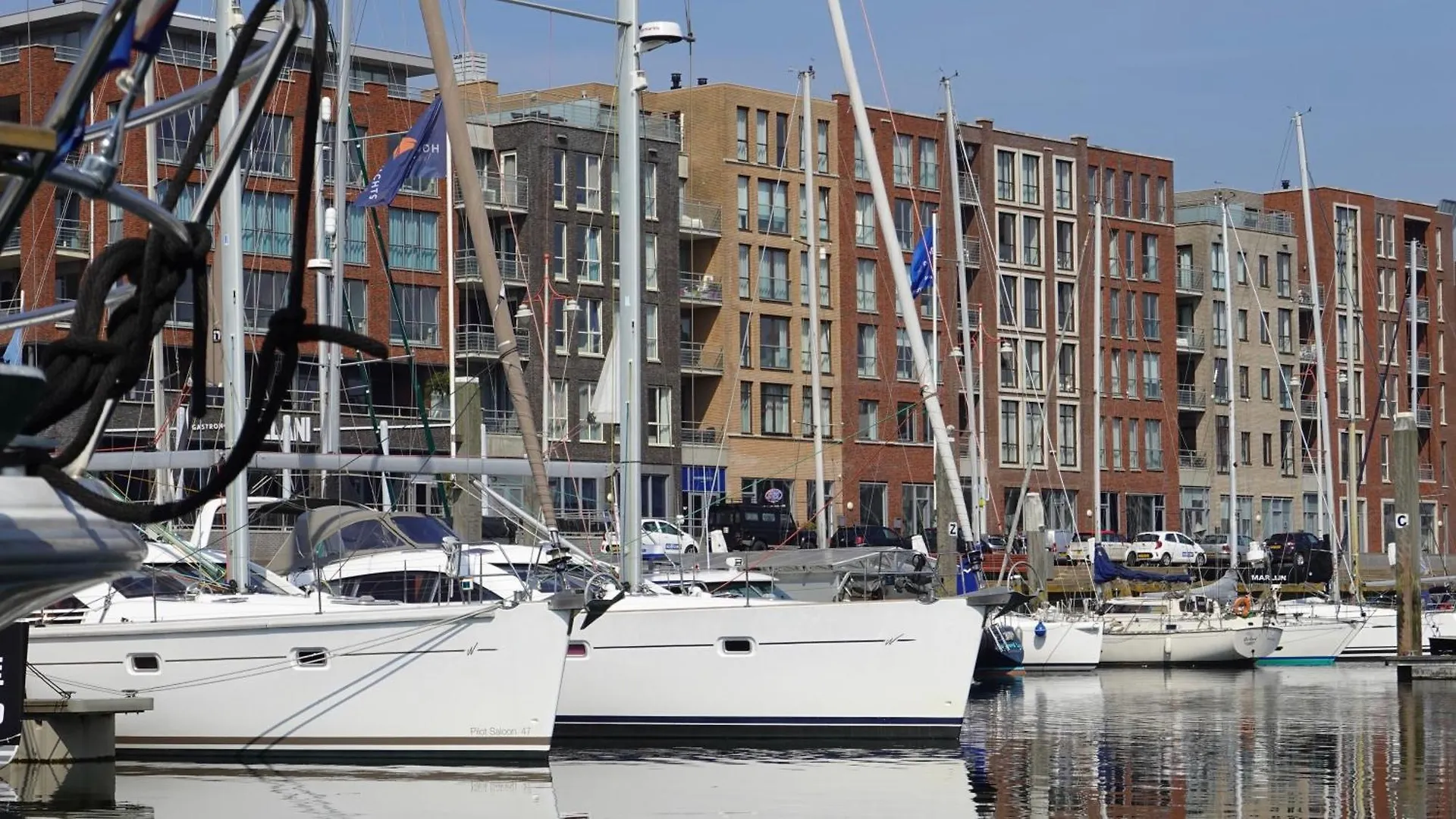 Bizstay Harbour IV The Hague 0*,  Netherlands